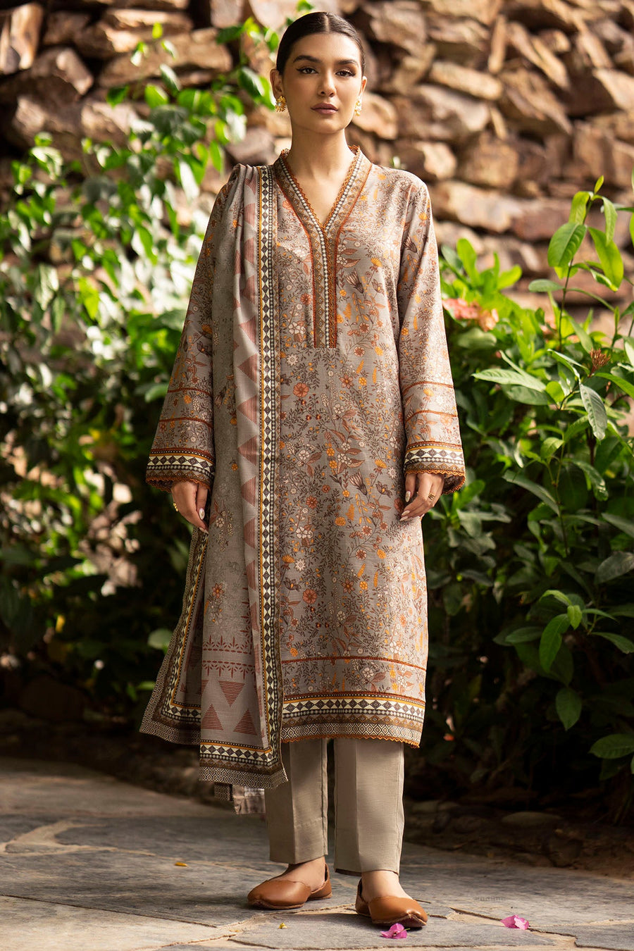 Rang by Motifz Digital Printed Khaddar Unstitched 3Pc Suit 4365-ROSALIE