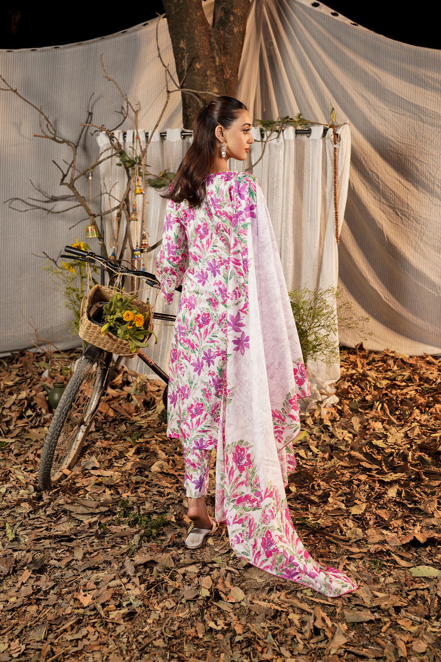 Safwa Printed Lawn Pret 3Pc Suit ( Ready To Wear ) P000512
