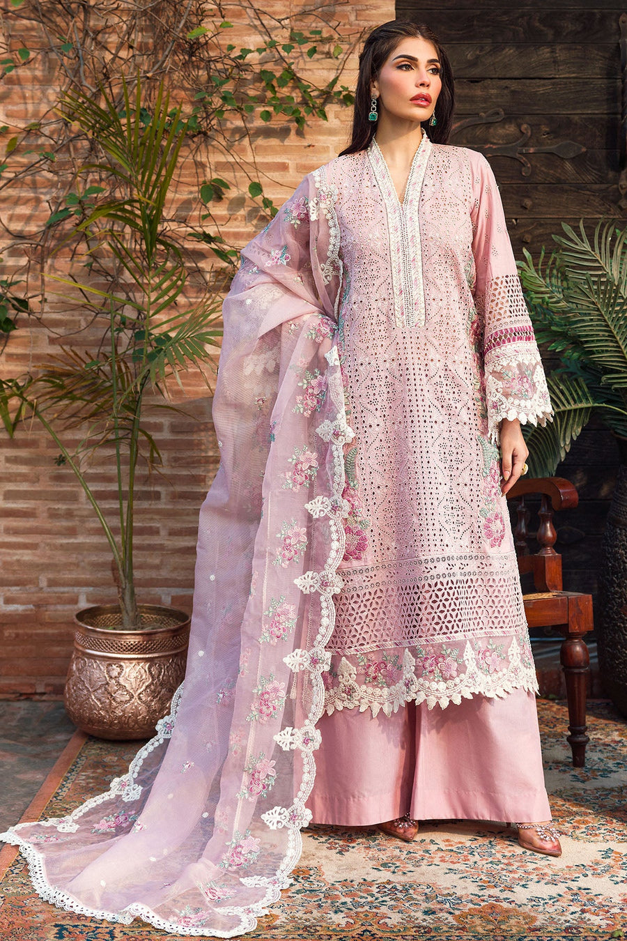 Motifz Premium Embroidered Lawn Unstitched 3Pc Suit 4433-PAKEEZA