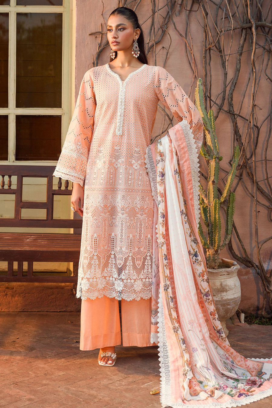 Motifz Premium Embroidered Lawn Unstitched 3Pc Suit 4435-SABIHA
