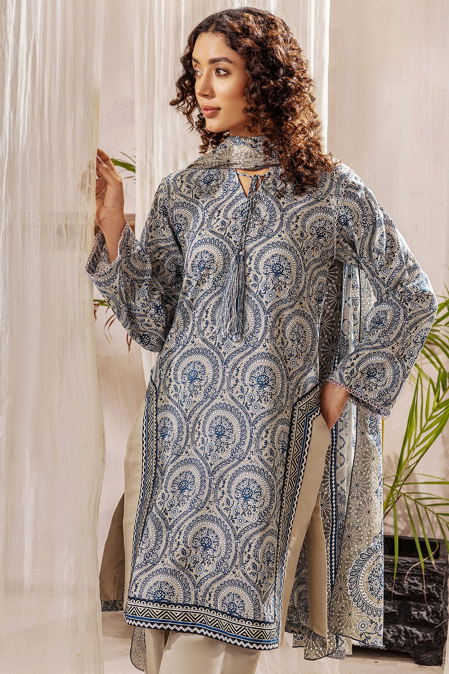 Koka by Safwa Digital Printed Doria Cambric Unstitched 3Pc Suit KOK-12