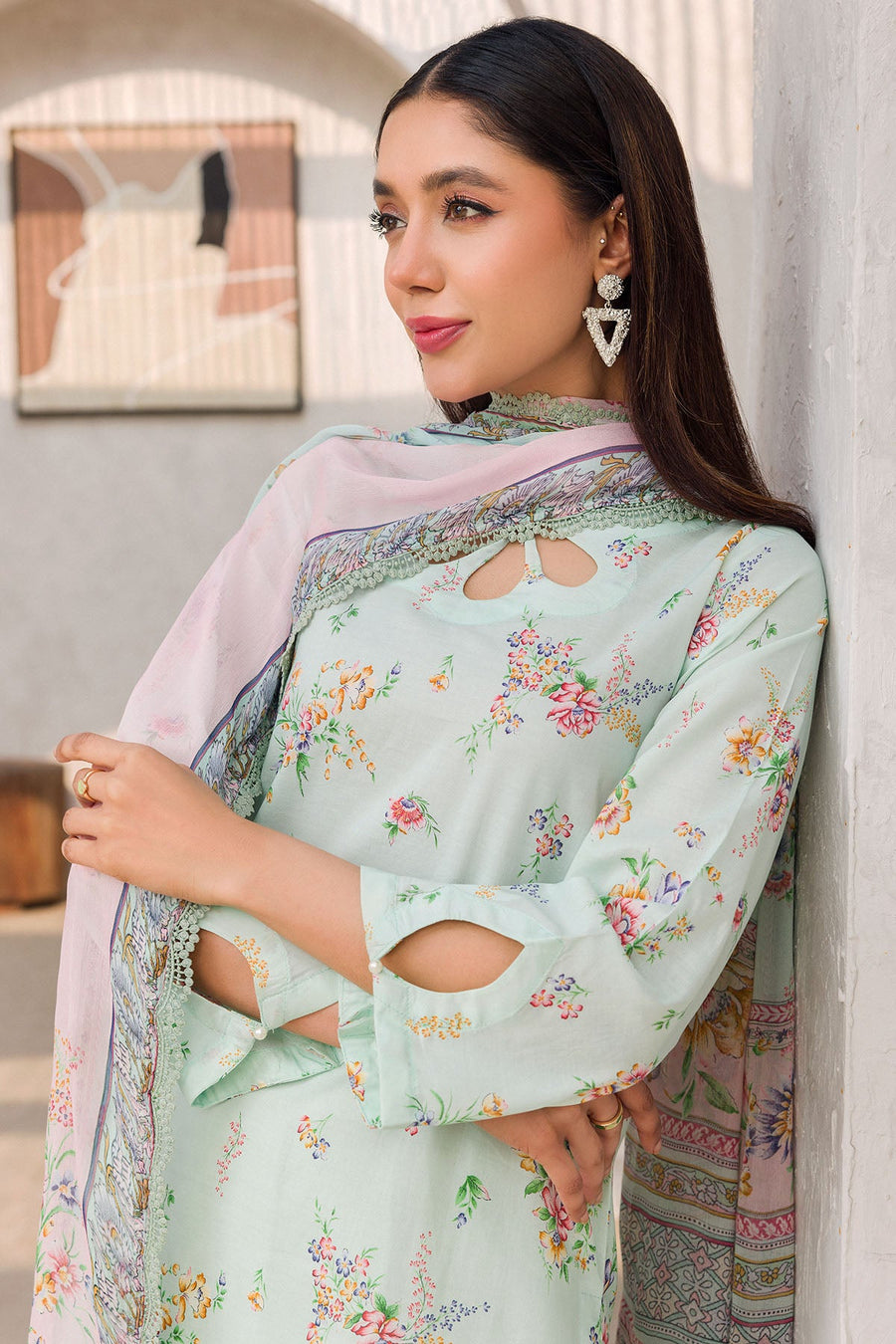 Rang by Motifz Digital Printed Lawn Unstitched 3Pc Suit 4606-LAINA