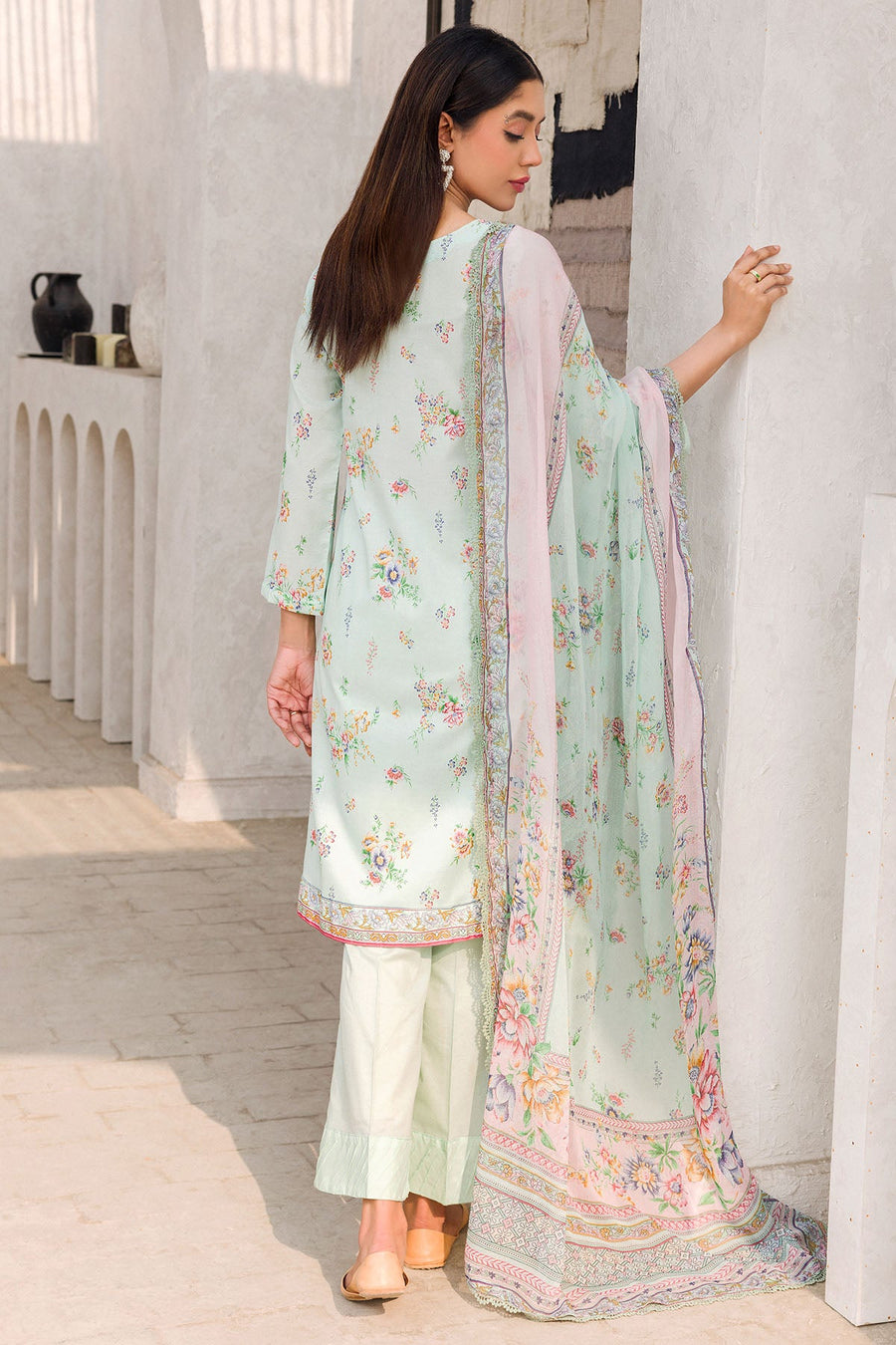 Rang by Motifz Digital Printed Lawn Unstitched 3Pc Suit 4606-LAINA