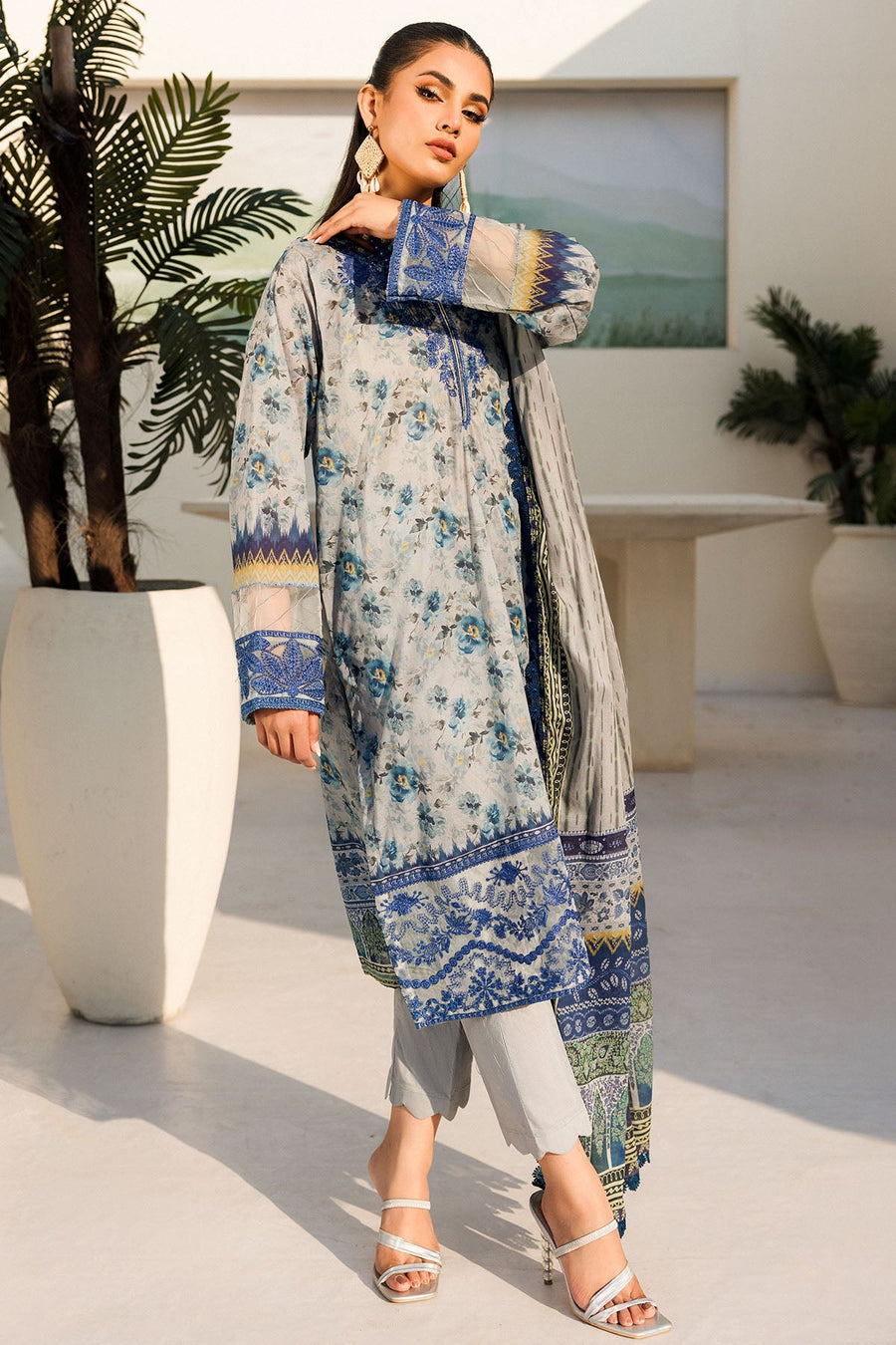 Umang by Motifz Embroidered Lawn Unstitched 3Pc Suit 4631-MOHINI