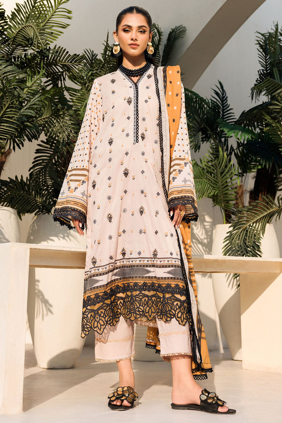 Umang by Motifz Embroidered Lawn Unstitched 3Pc Suit 4632-PURVAI