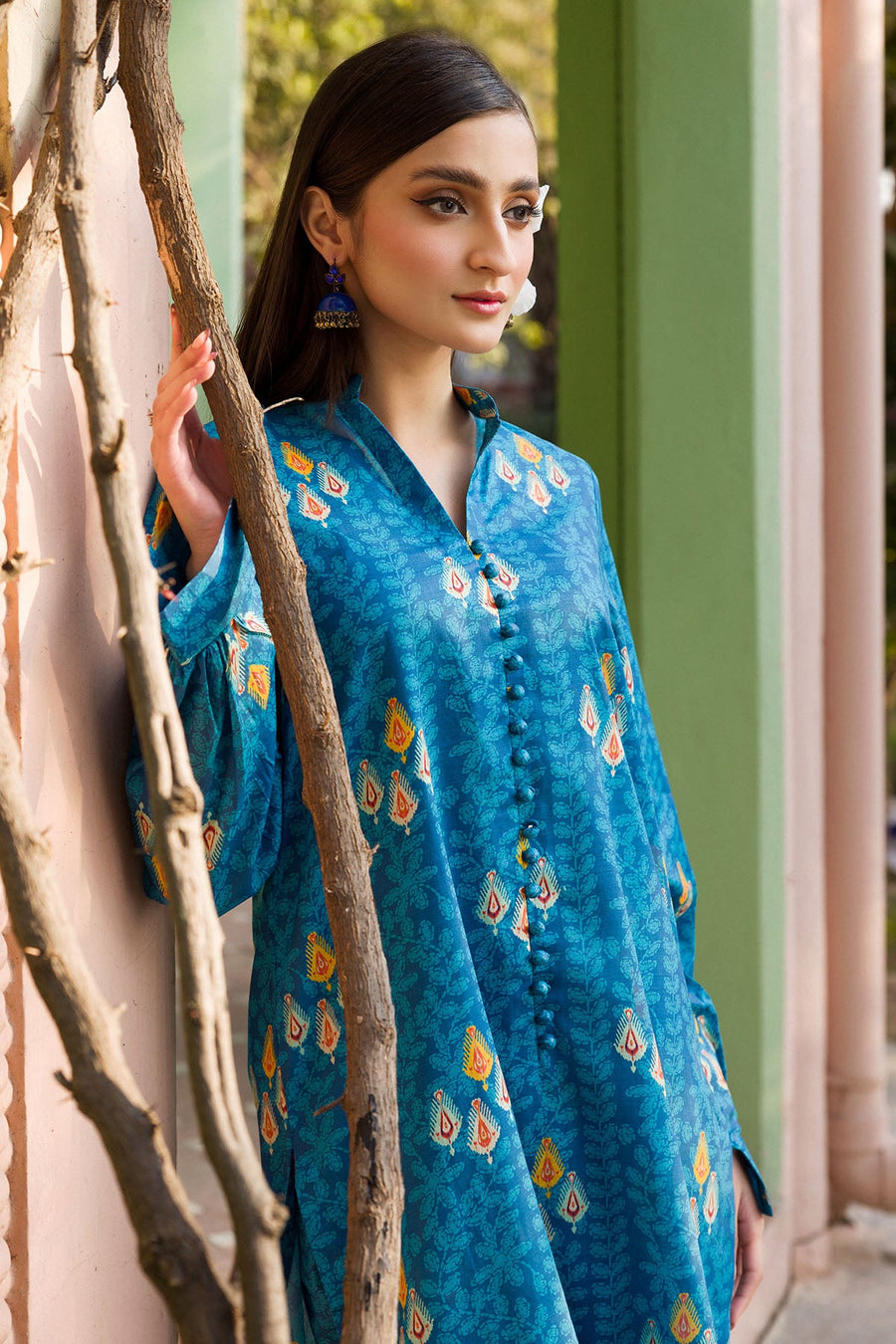 Rang by Motifz Digital Printed Lawn Unstitched 2Pc Suit 4677-ALISH