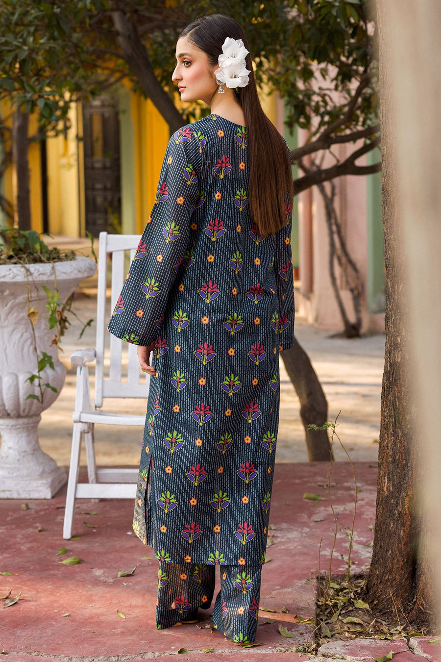 Rang by Motifz Digital Printed Lawn Unstitched 2Pc Suit 4683-BANDRA