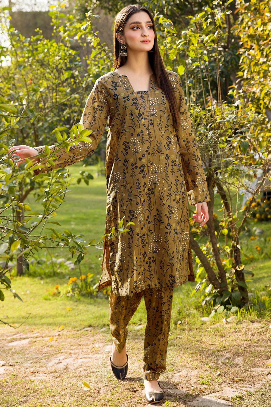 Rang by Motifz Digital Printed Lawn Unstitched 2Pc Suit 4684-KALI