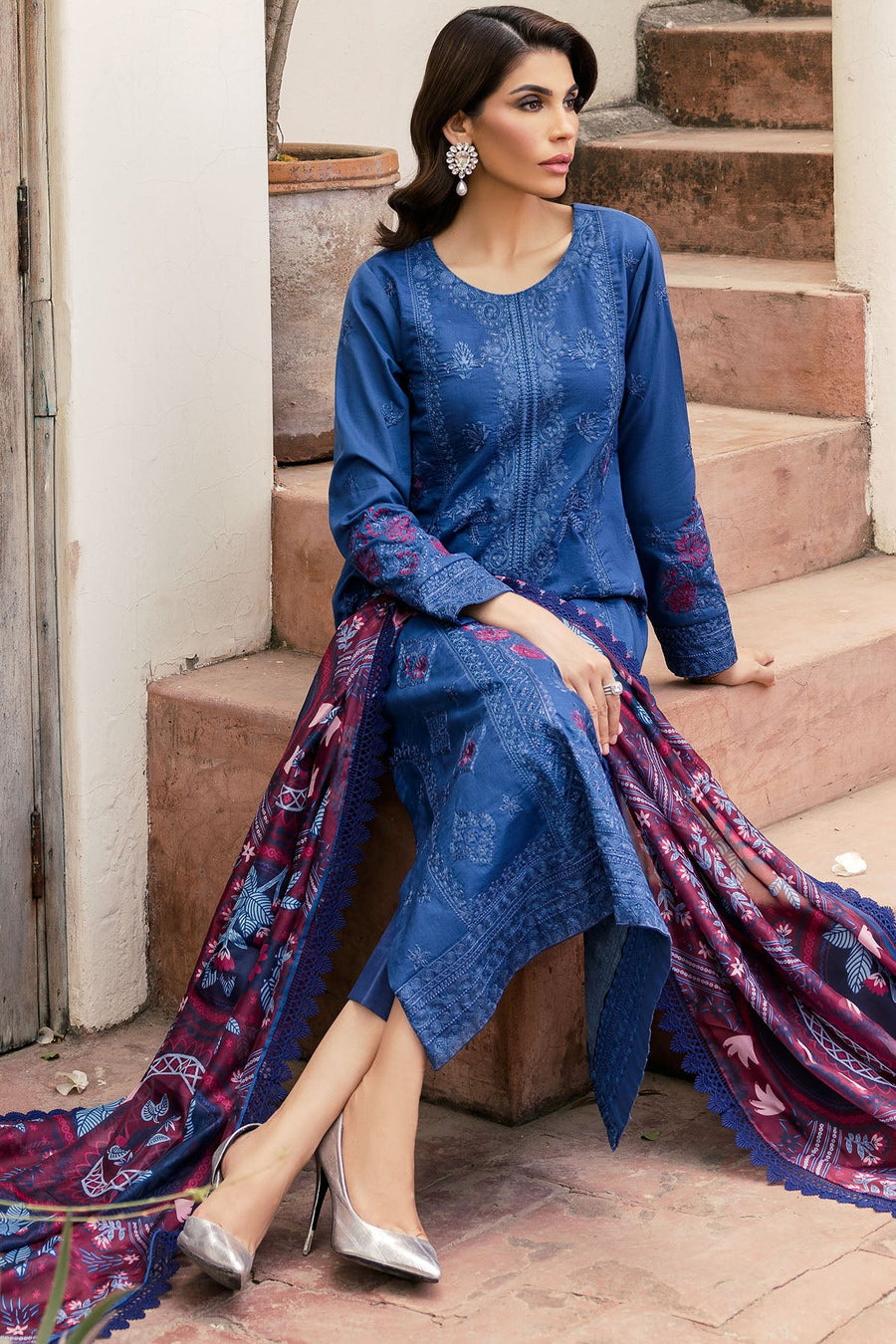 Motifz Premium Embroidered Lawn Unstitched 3Pc Suit 4702-MEHRU