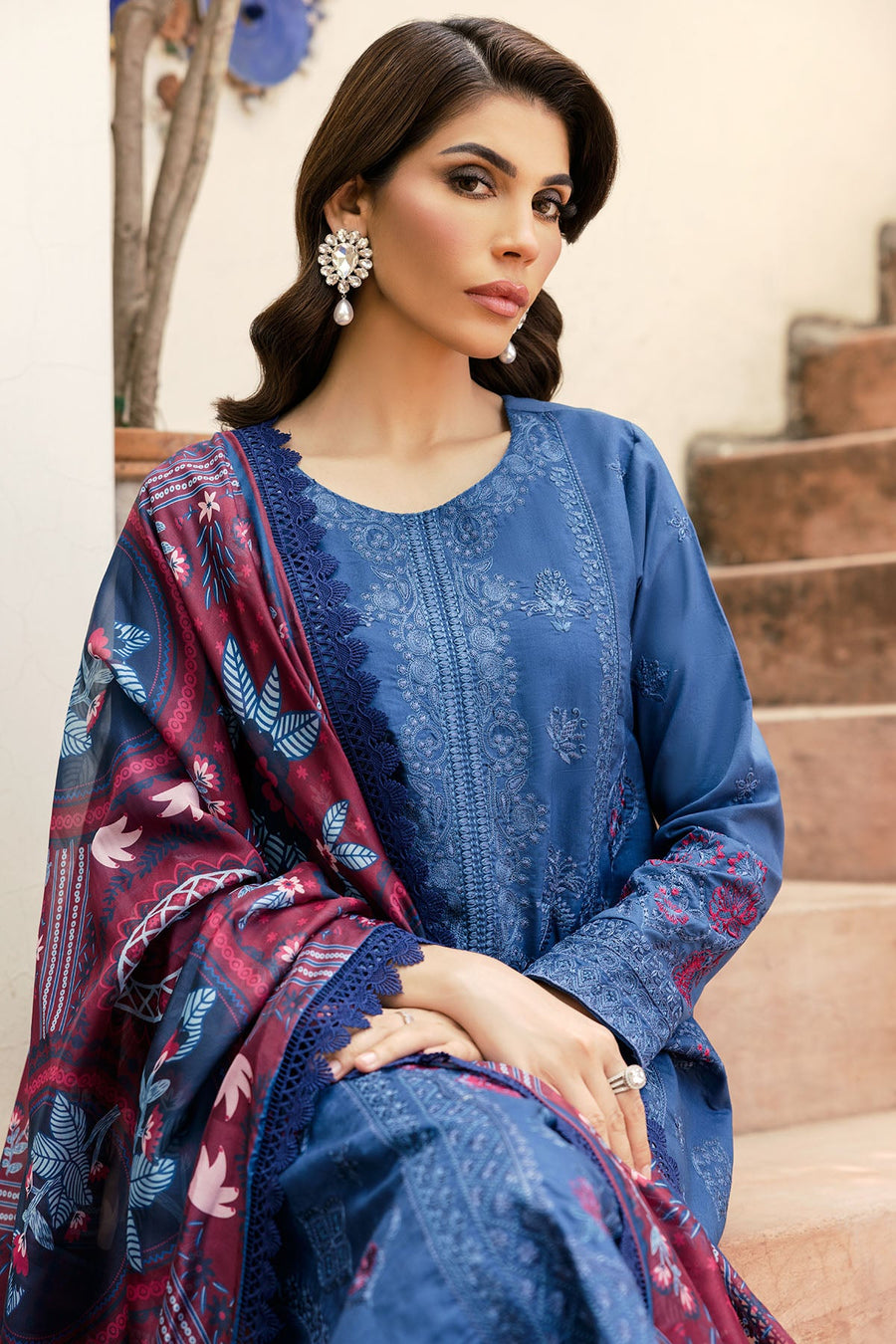 Motifz Premium Embroidered Lawn Unstitched 3Pc Suit 4702-MEHRU
