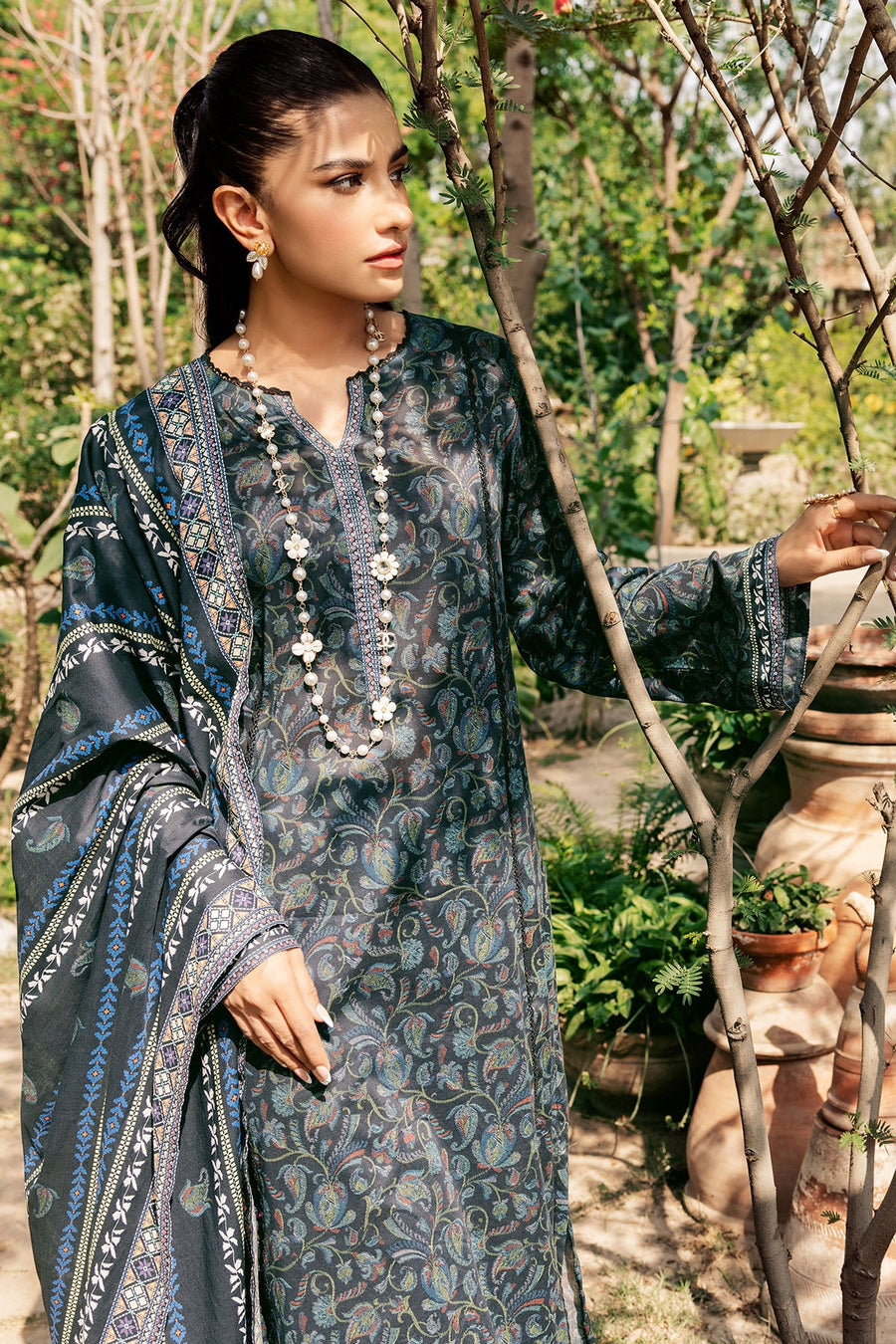 Rang by Motifz Digital Printed Lawn Unstitched 3Pc Suit 4716-SONAM
