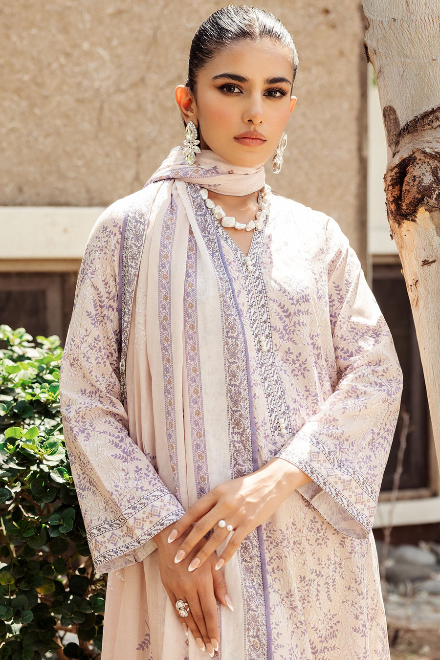 Rang by Motifz Digital Printed Lawn Unstitched 3Pc Suit 4720-SAVANAH
