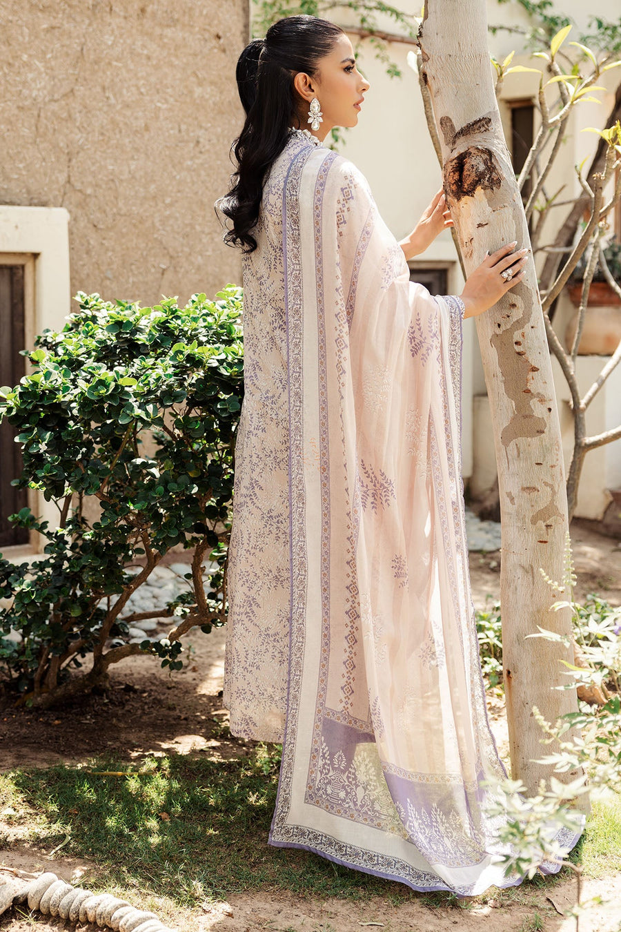 Rang by Motifz Digital Printed Lawn Unstitched 3Pc Suit 4720-SAVANAH