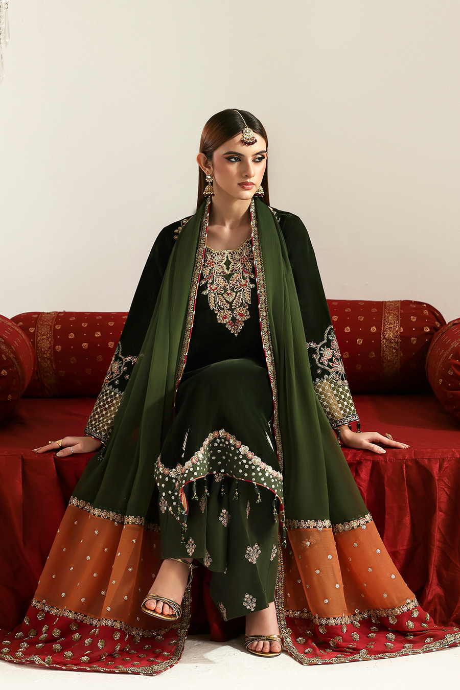 Emaan Adeel Zarposh Embroidered Velvet Unstitched 3Pc Suit - AARISH