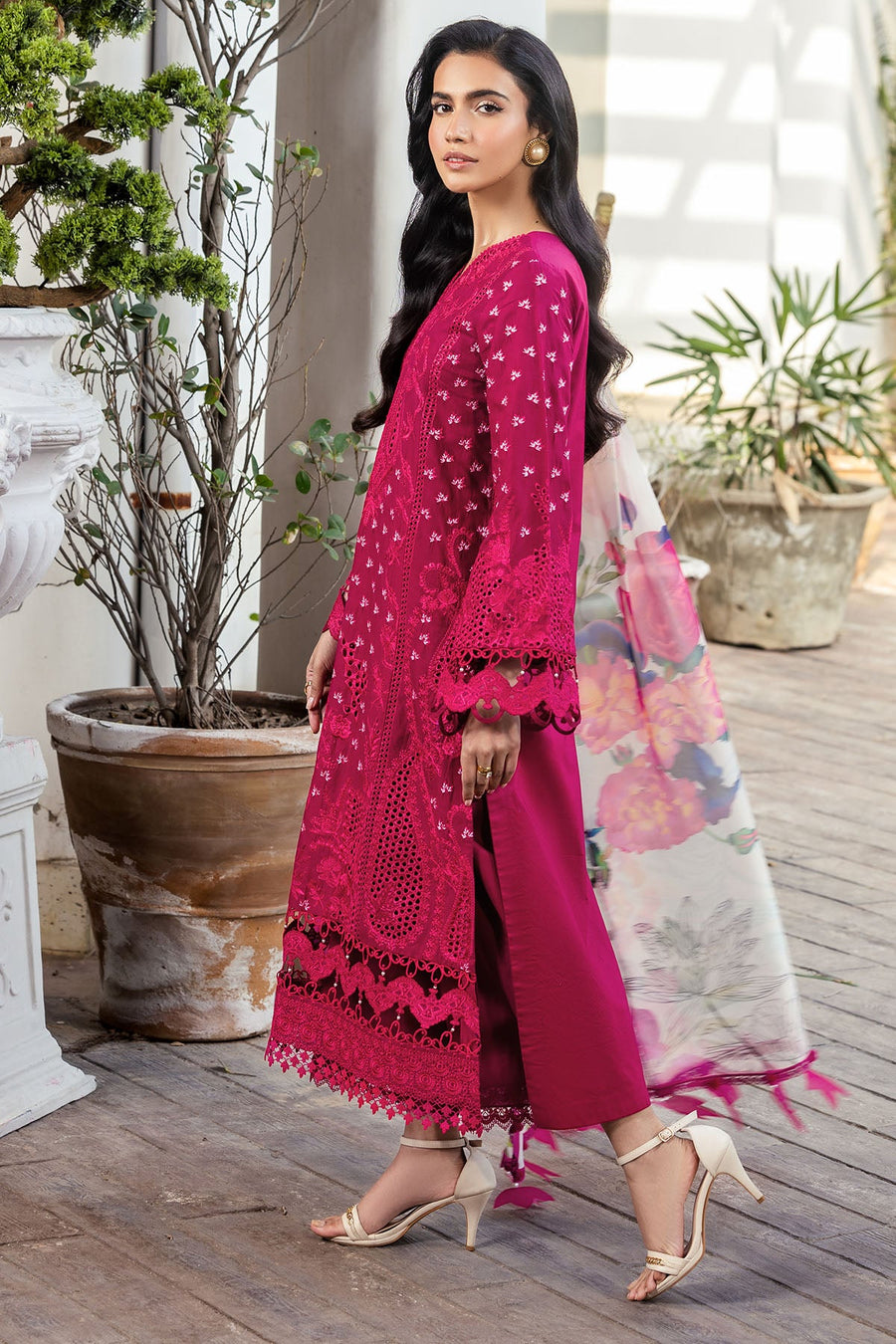 Motifz Premium Vol-02 Embroidered Lawn Unstitched 3Pc Suit 5311-LIANA