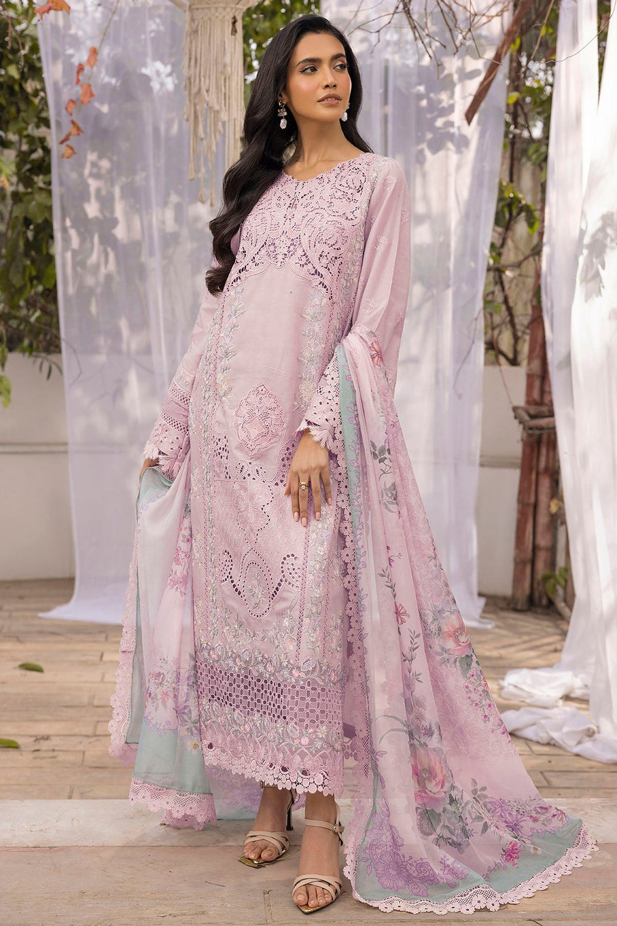Motifz Premium Vol-02 Embroidered Lawn Unstitched 3Pc Suit 5312-AVELINE