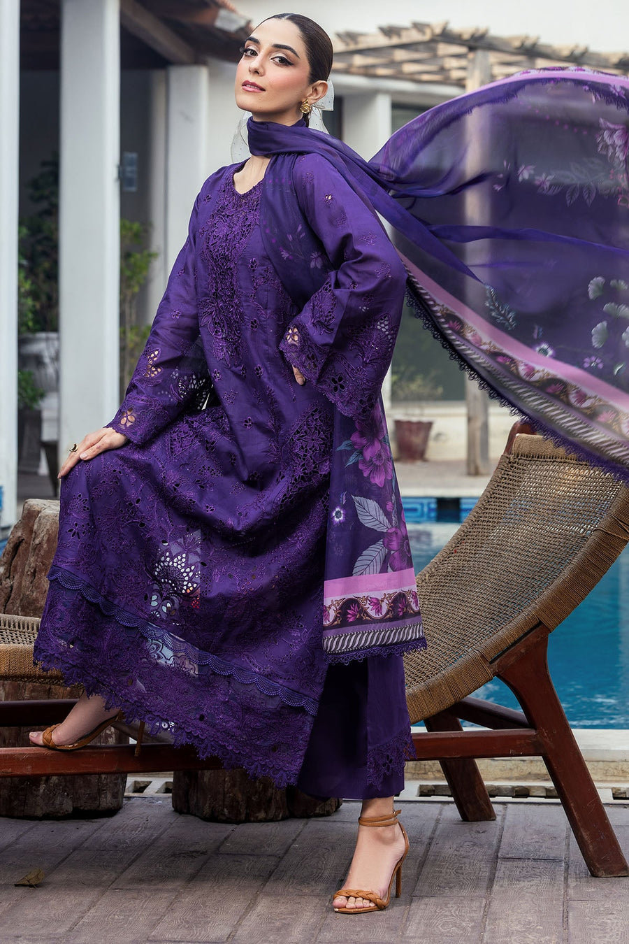 Motifz Premium Vol-02 Embroidered Lawn Unstitched 3Pc Suit 5314-MIREILLE