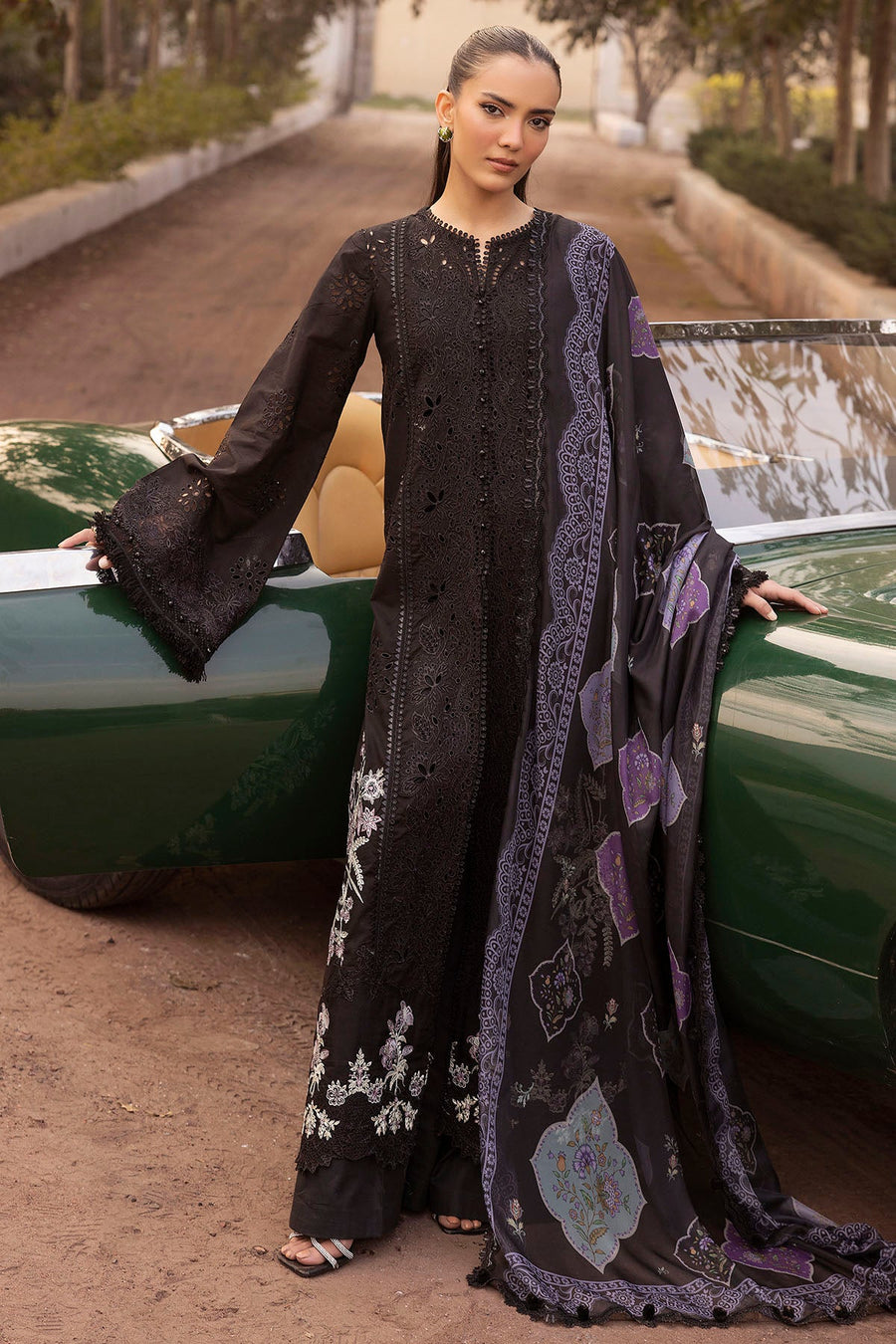 Motifz Premium Vol-02 Embroidered Lawn Unstitched 3Pc Suit 5320-CORALIE