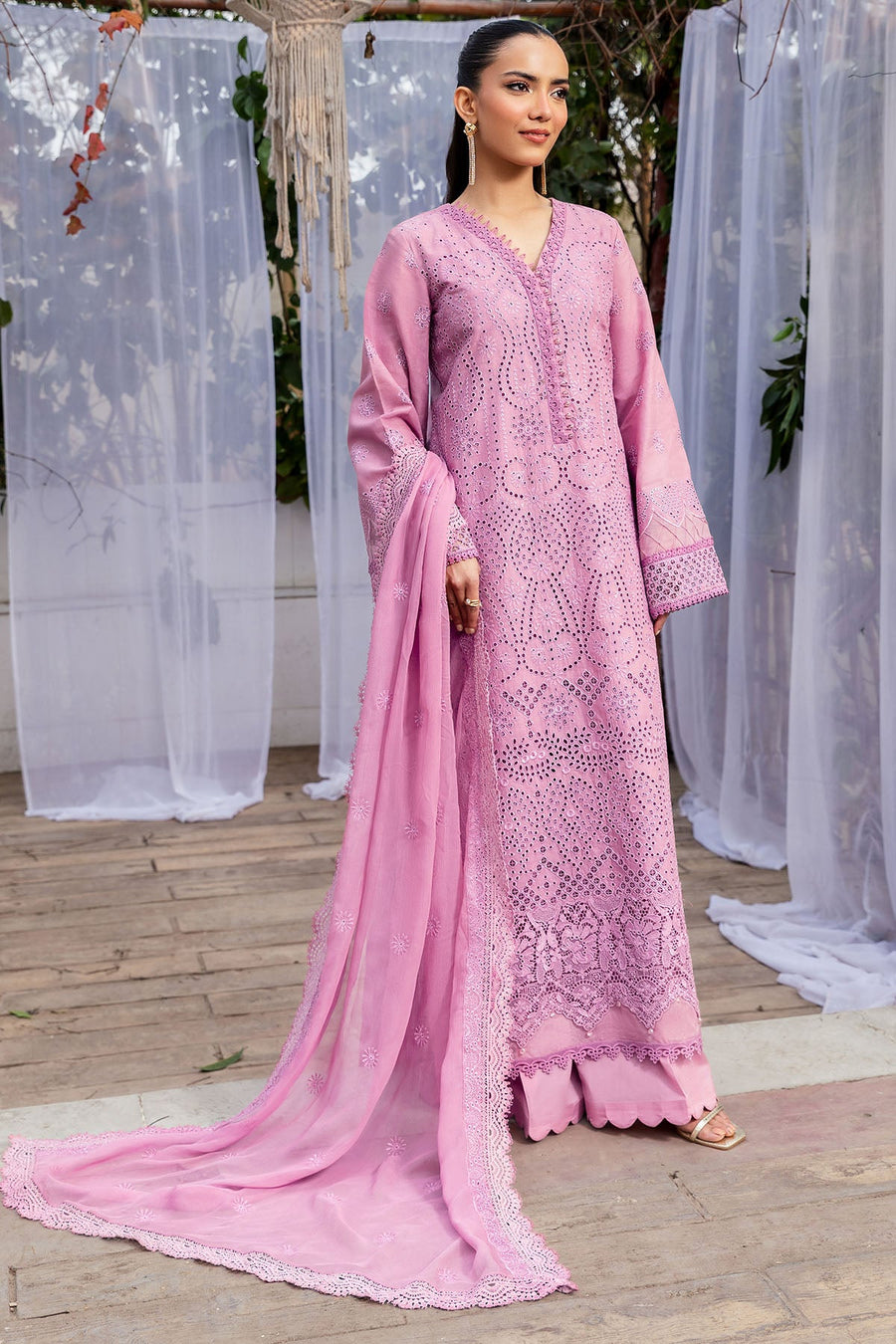 Motifz Premium Vol-02 Embroidered Lawn Unstitched 3Pc Suit 5321-CIEL