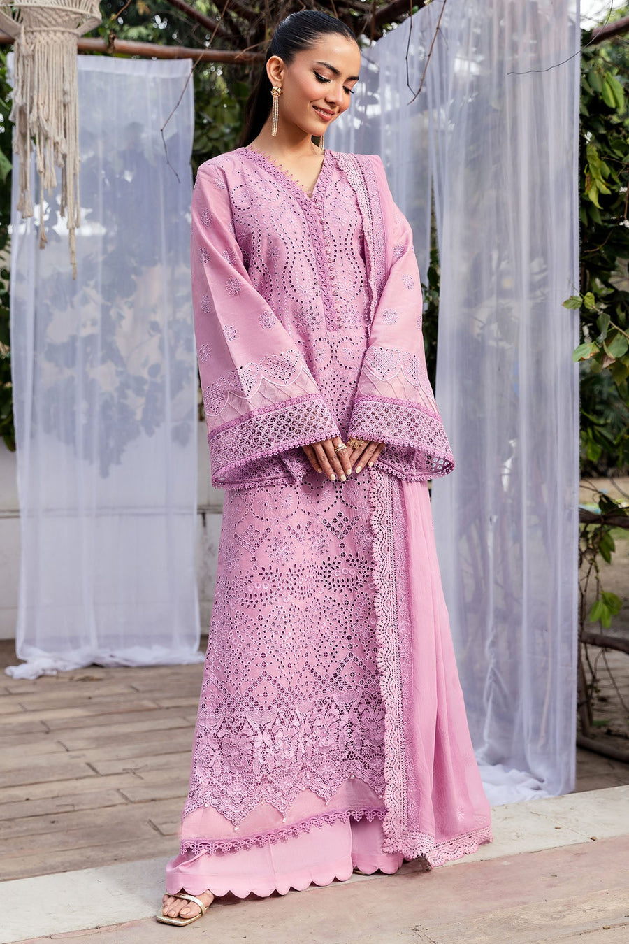 Motifz Premium Vol-02 Embroidered Lawn Unstitched 3Pc Suit 5321-CIEL