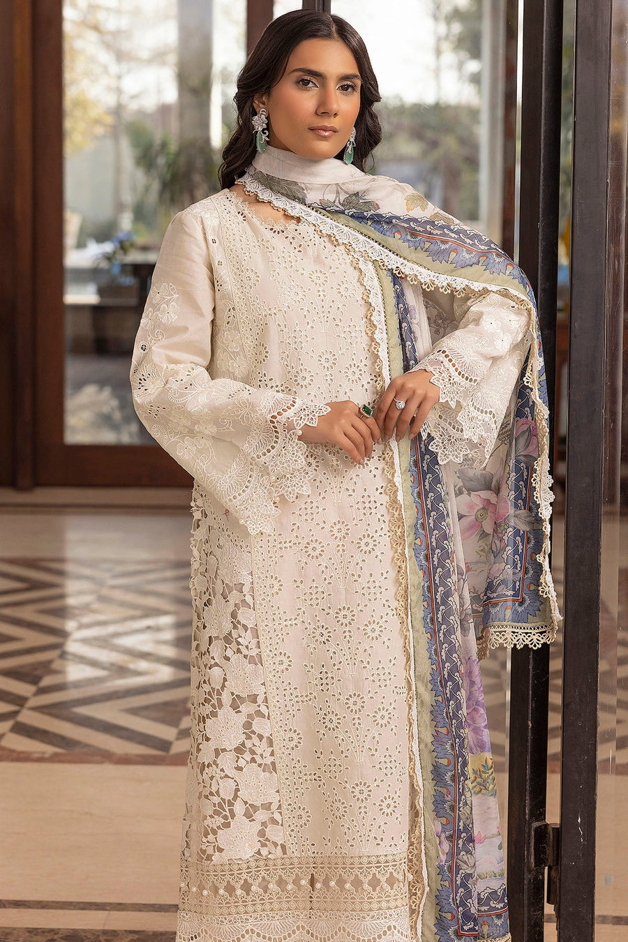 Motifz Premium Vol-02 Embroidered Lawn Unstitched 3Pc Suit 5324-SIDONIE