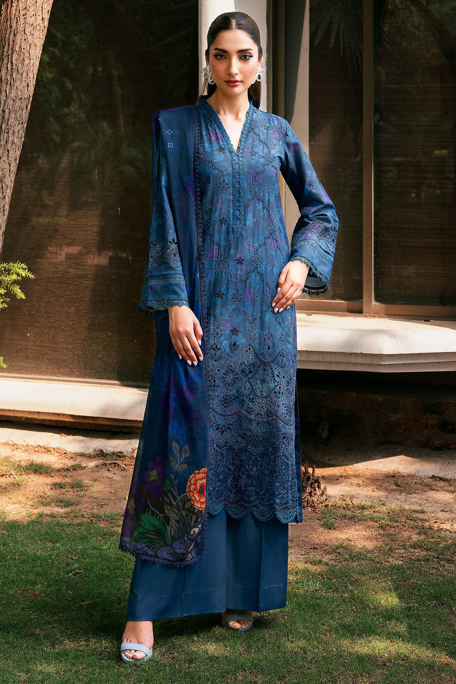 Motifz Amal Vol-02 Embroidered Lawn Unstitched 3Pc Suit 5359-FLORA