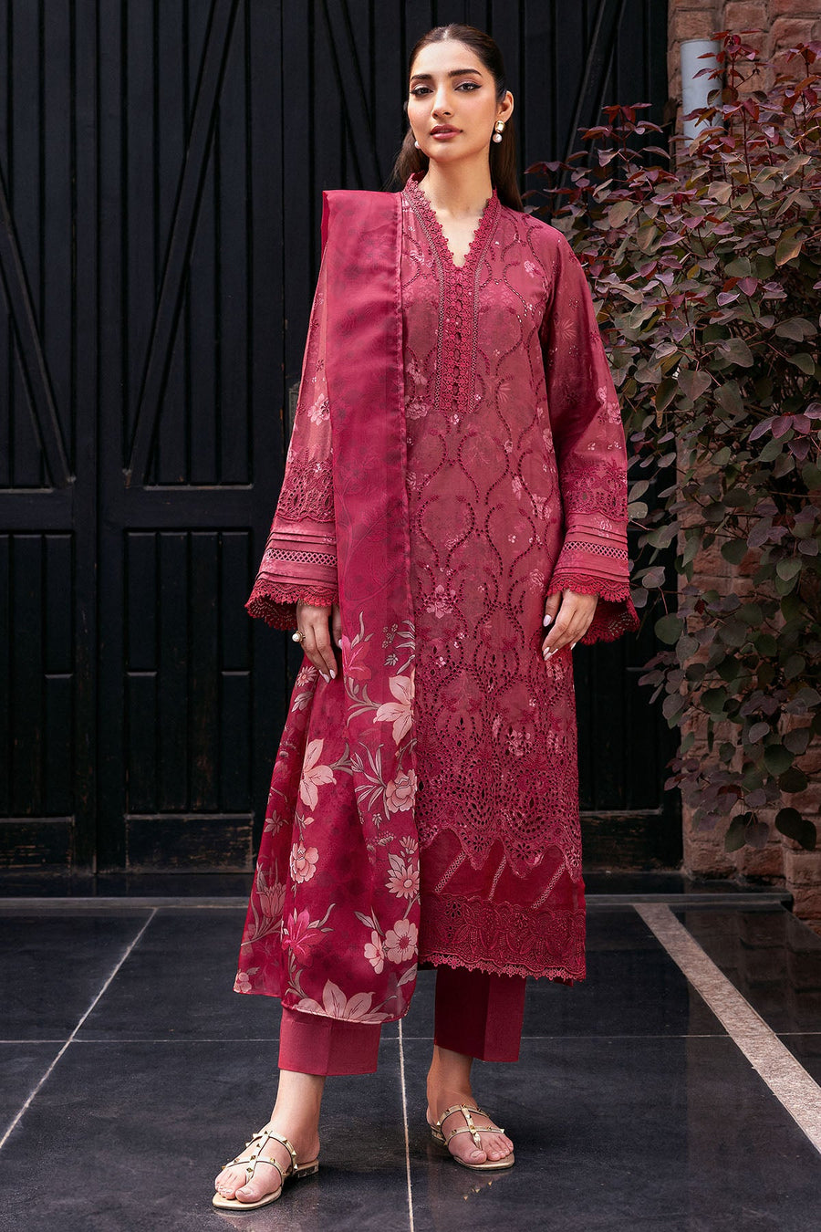 Motifz Amal Vol-02 Embroidered Lawn Unstitched 3Pc Suit 5364-ALMA
