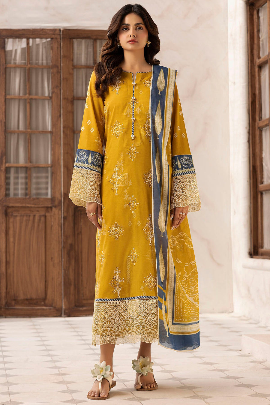 Motifz Umang Premium Embroidered Lawn Unstitched 3Pc Suit 5416-USWA