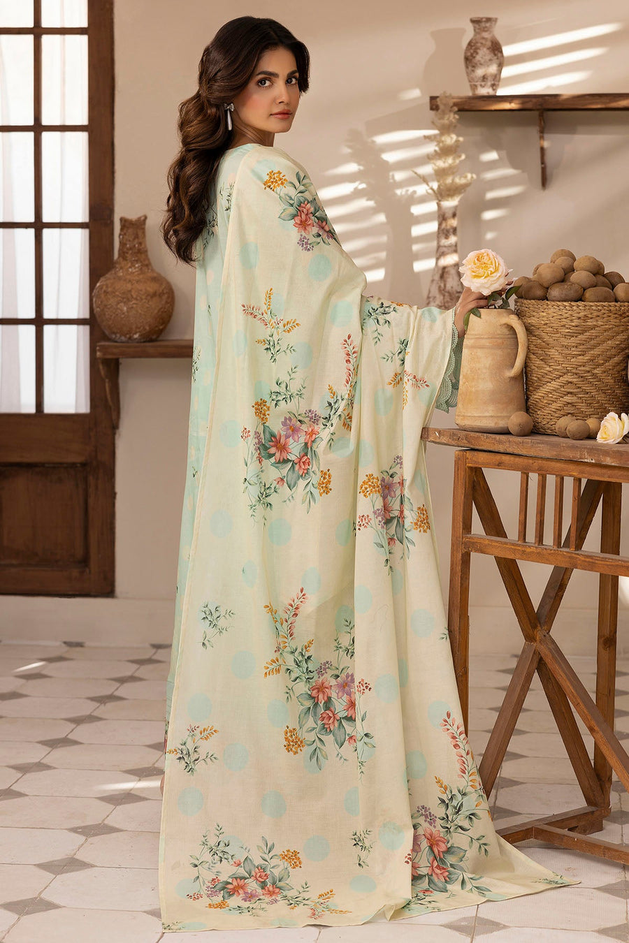 Motifz Umang Premium Embroidered Lawn Unstitched 3Pc Suit 5418-ALYSSA