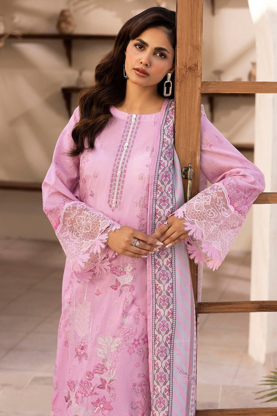 Motifz Umang Premium Embroidered Lawn Unstitched 3Pc Suit 5419-HANNA