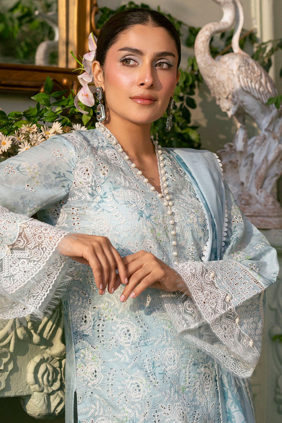 Motifz Amal Embroidered Lawn Unstitched 3Pc Suit 5425-LAVENDER