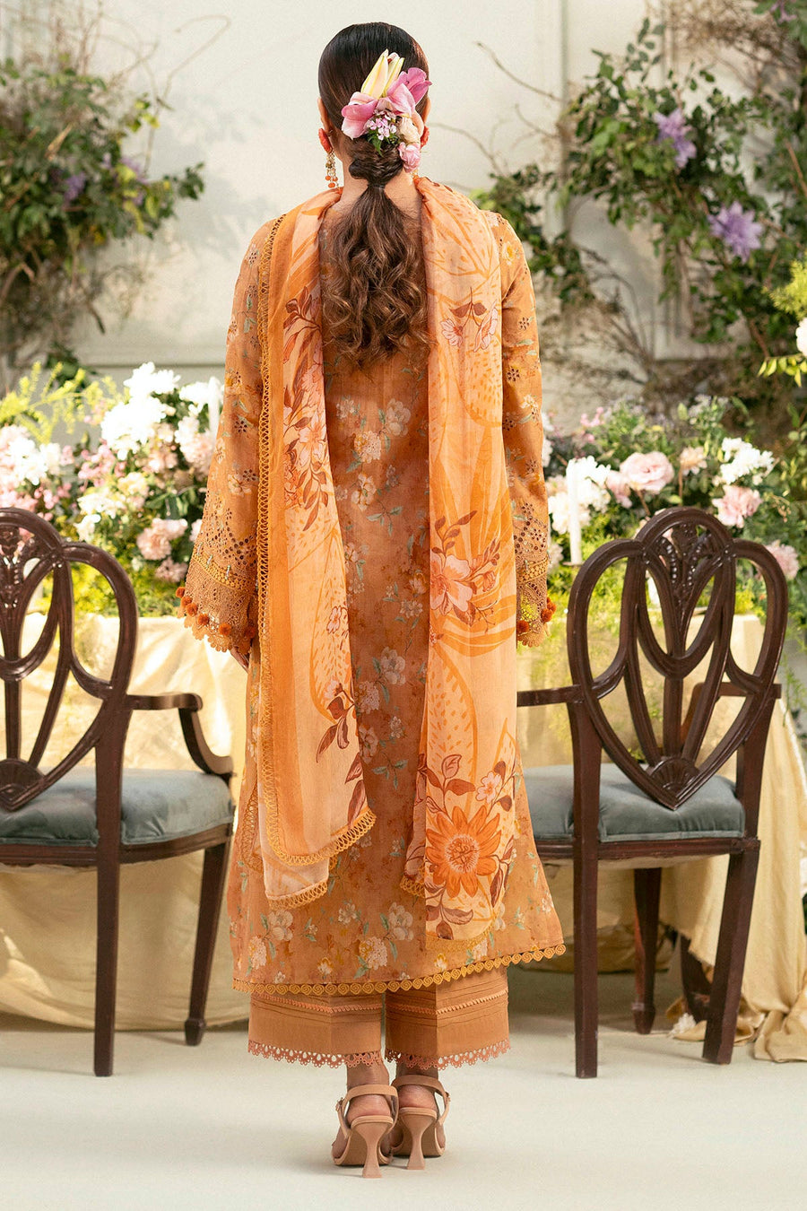 Motifz Amal Embroidered Lawn Unstitched 3Pc Suit 5431-BLUEBEELL