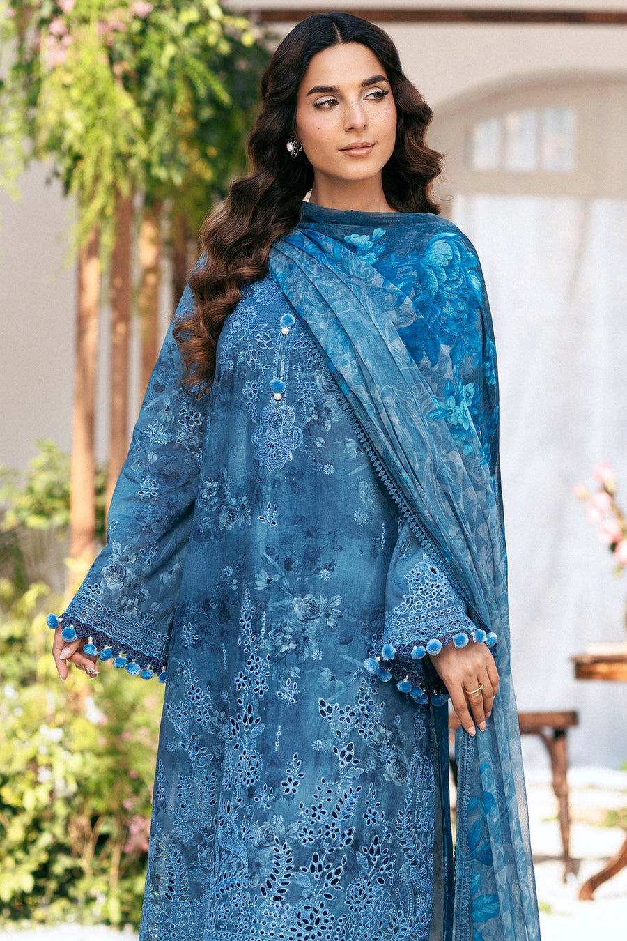 Motifz Amal Embroidered Lawn Unstitched 3Pc Suit 5434-LILLY