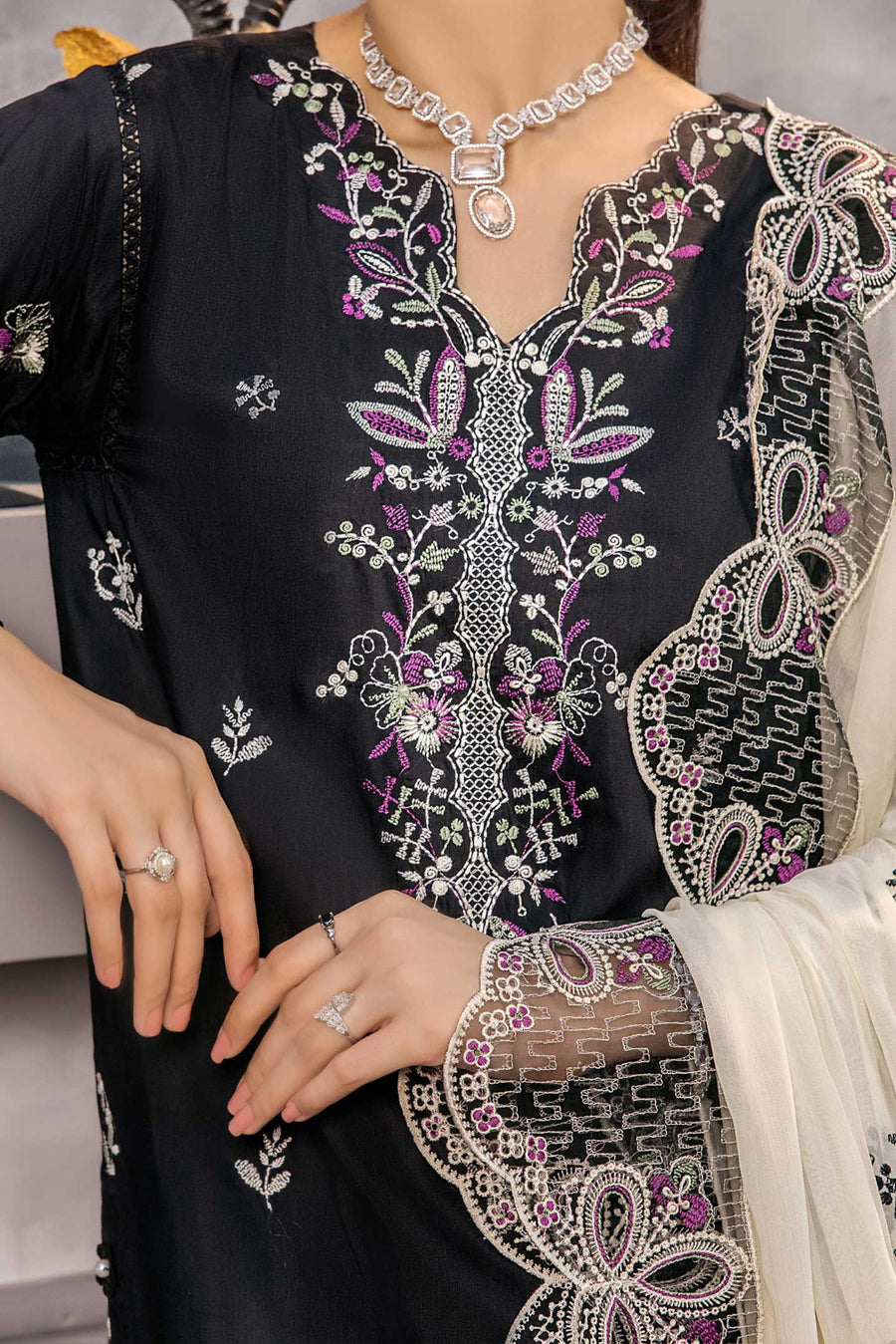Zarya by Safwa Embroidered Viscose Unstitched 3Pc Suit ZAR-08