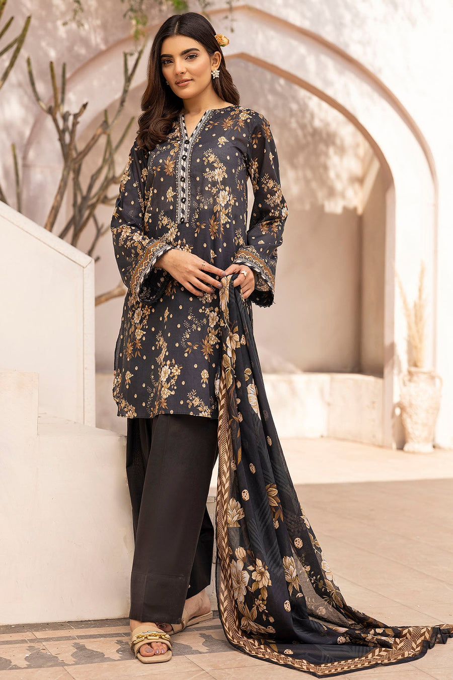 Motifz Rang Vol-03 Printed Lawn Unstitched 3Pc Suit 5514-OZLEM