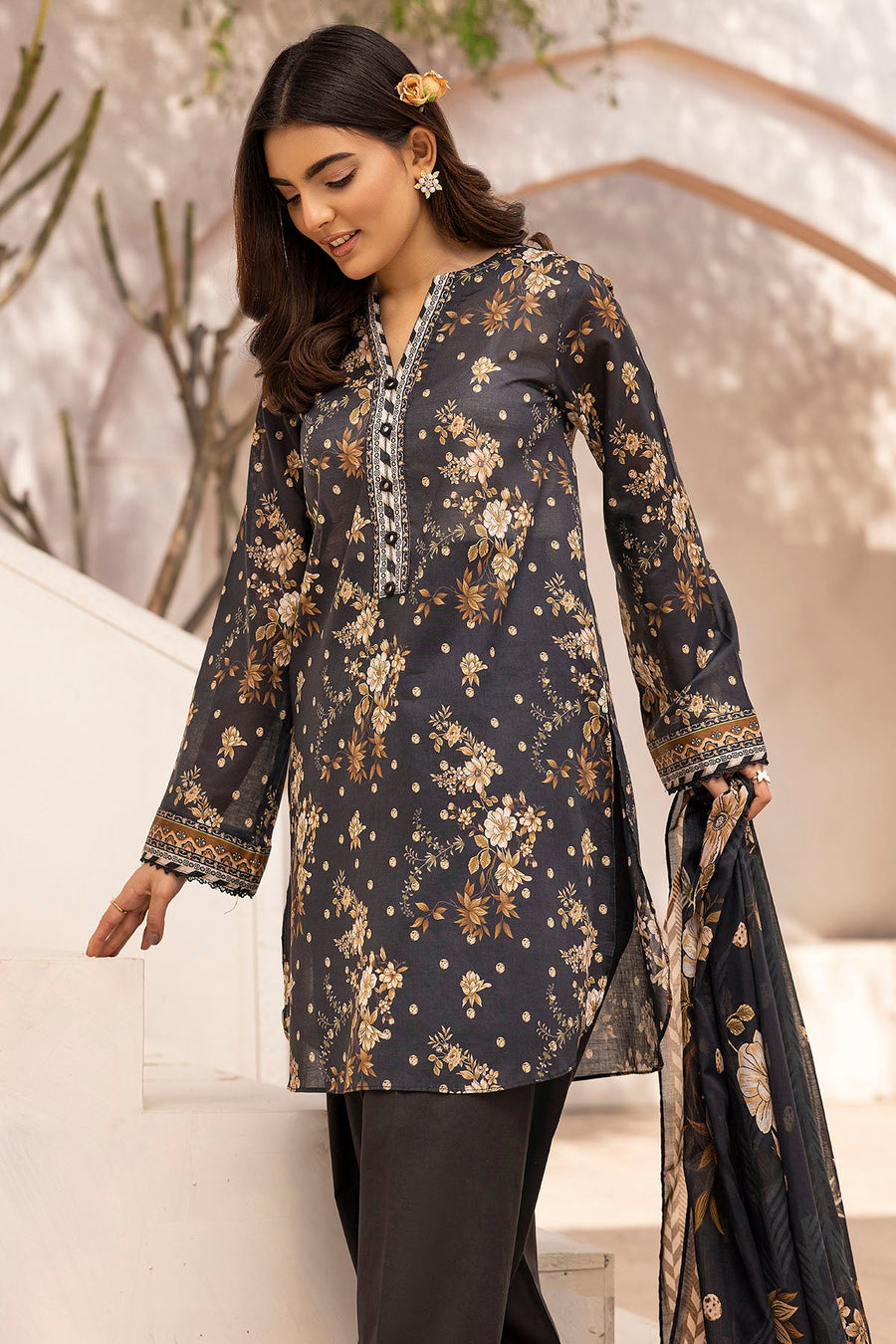 Motifz Rang Vol-03 Printed Lawn Unstitched 3Pc Suit 5514-OZLEM