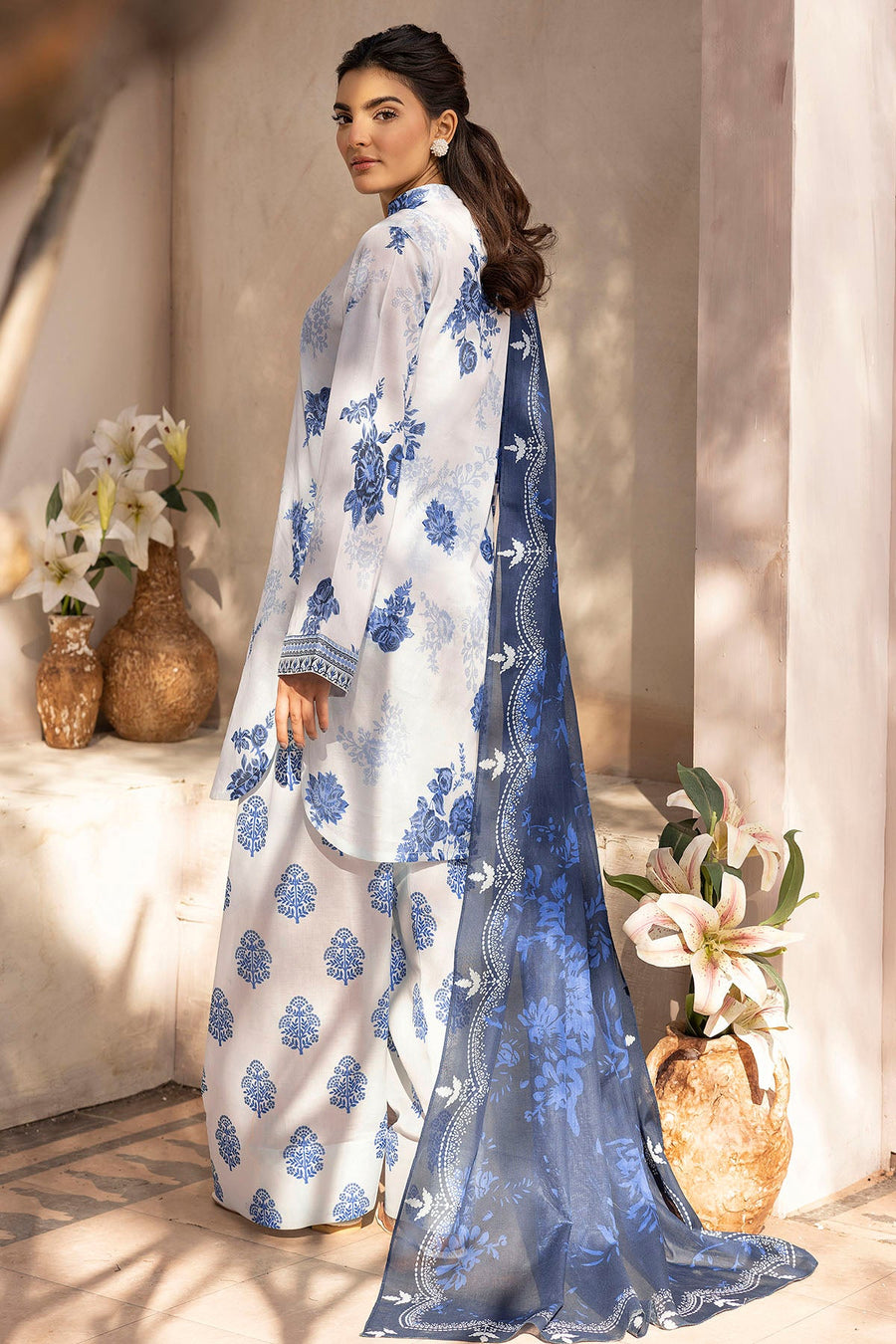 Motifz Rang Vol-04 Printed Lawn Unstitched 3Pc Suit 5520-KYMA