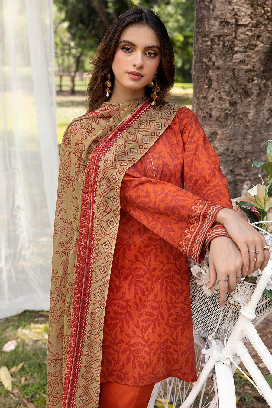 Motifz Rang Vol-07 Printed Lawn Unstitched 3Pc Suit 5557-ZOEY