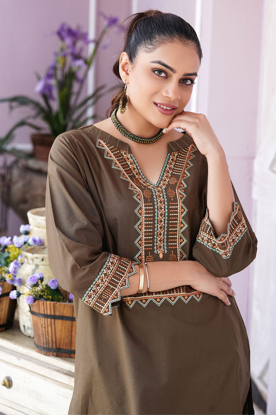 Safwa Embroidered Pret Lawn 1Pc Shirt 3R-1P-EMB-108