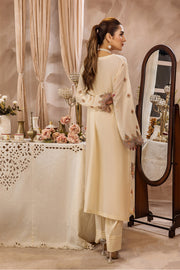 Safwa Embroidered Lawn Pret 2Pc Suit ( Shirt / Trouser ) P000537