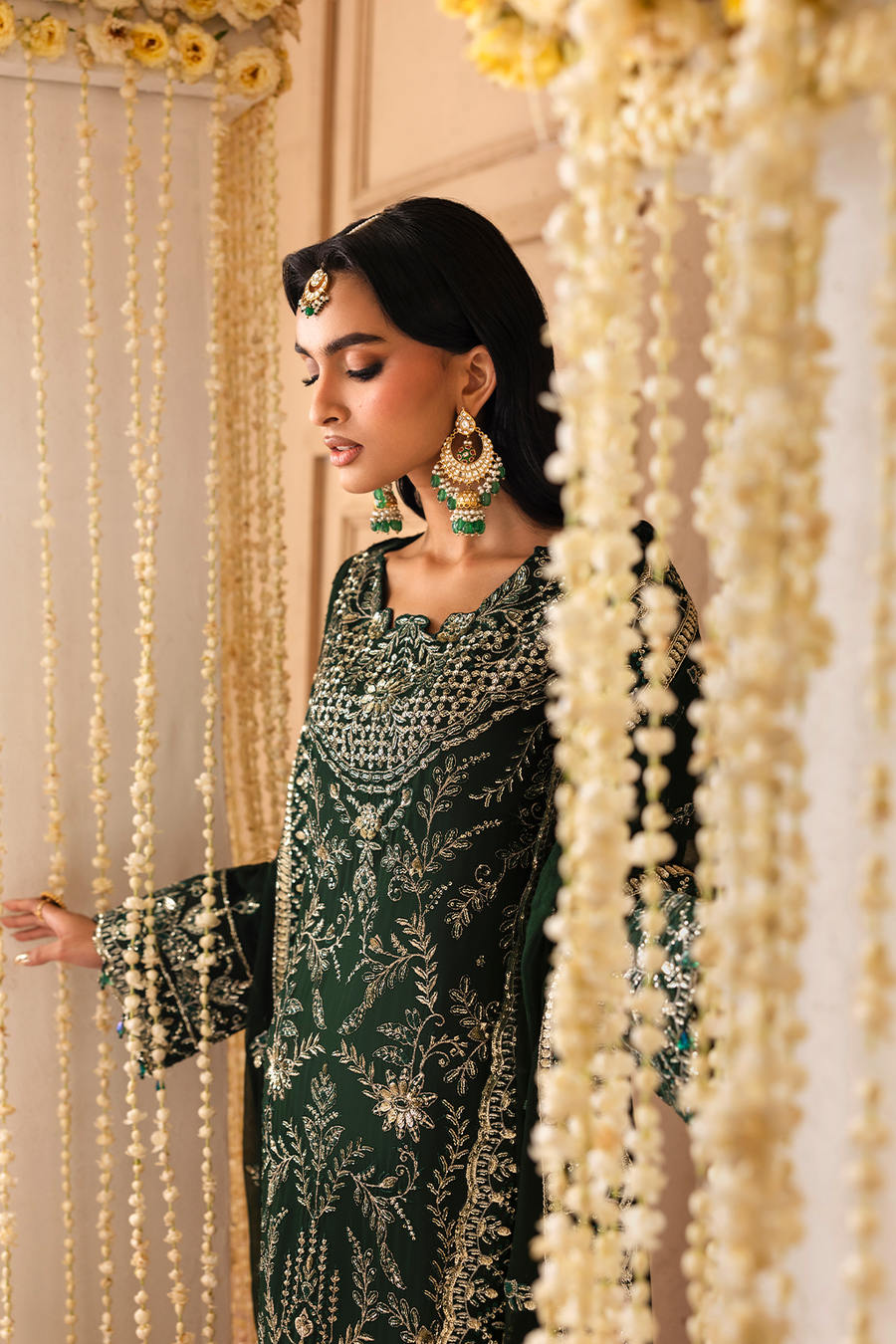 Emaan Adeel Sheherzadi Embroidered Chiffon Unstitched 3Pc Suit - VANIA