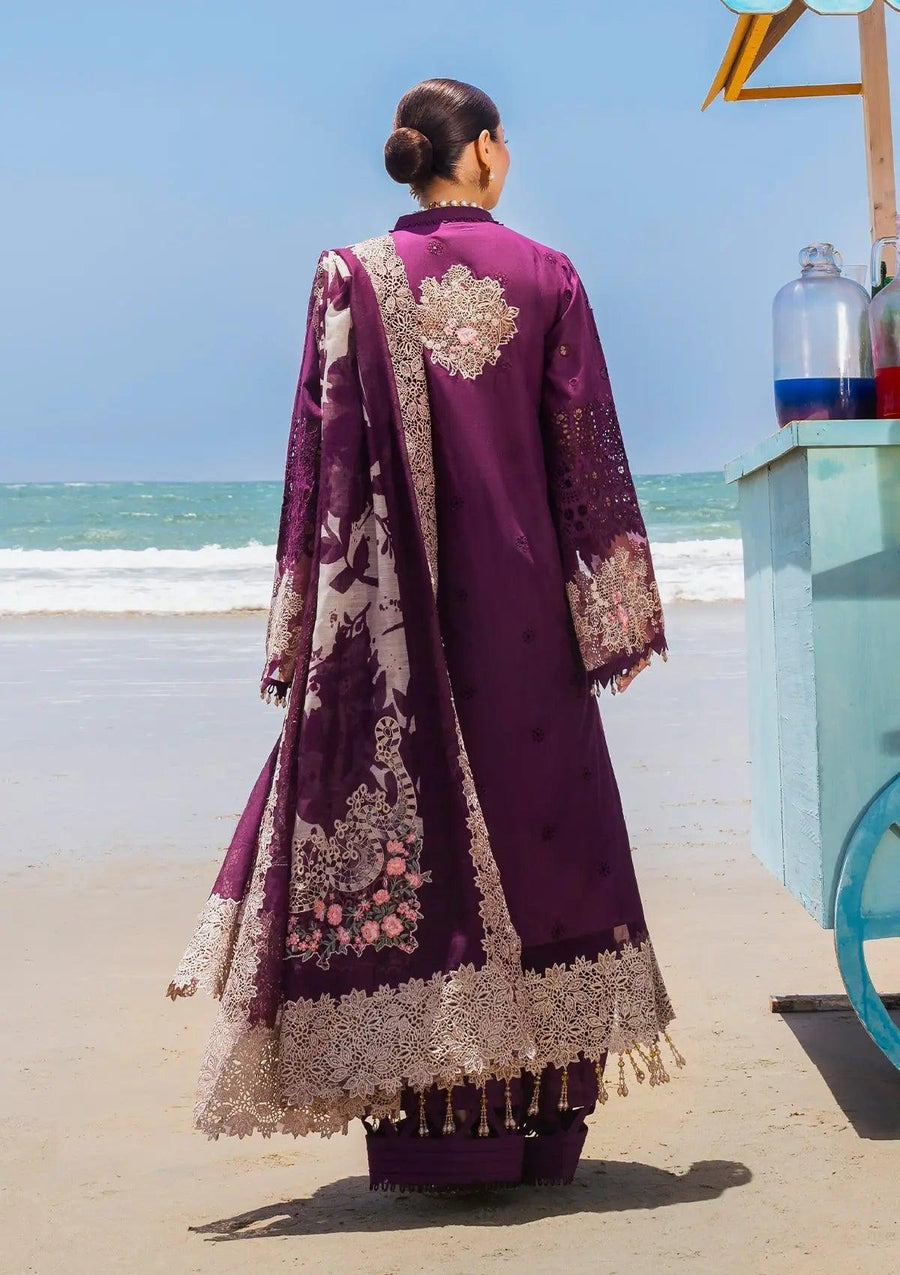 Hania wearing this beautiful Printed Monark Dupatta ELAF 'HAI KUCH' Festive Lawn 2024 Collection.