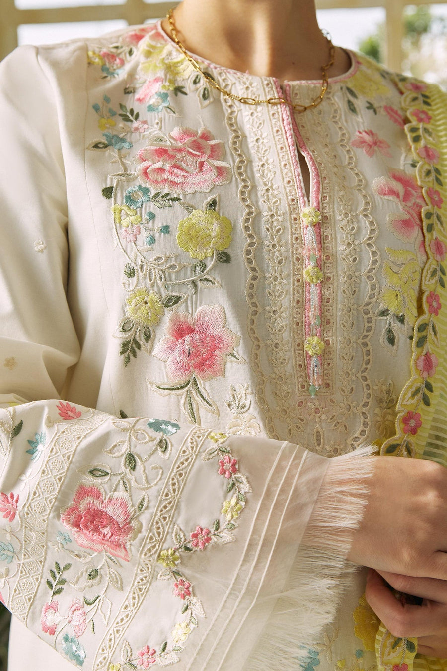 Coco by Zara Shahjahan Embroidered Lawn Unstitched 3Pc Suit D-07B JANAAN