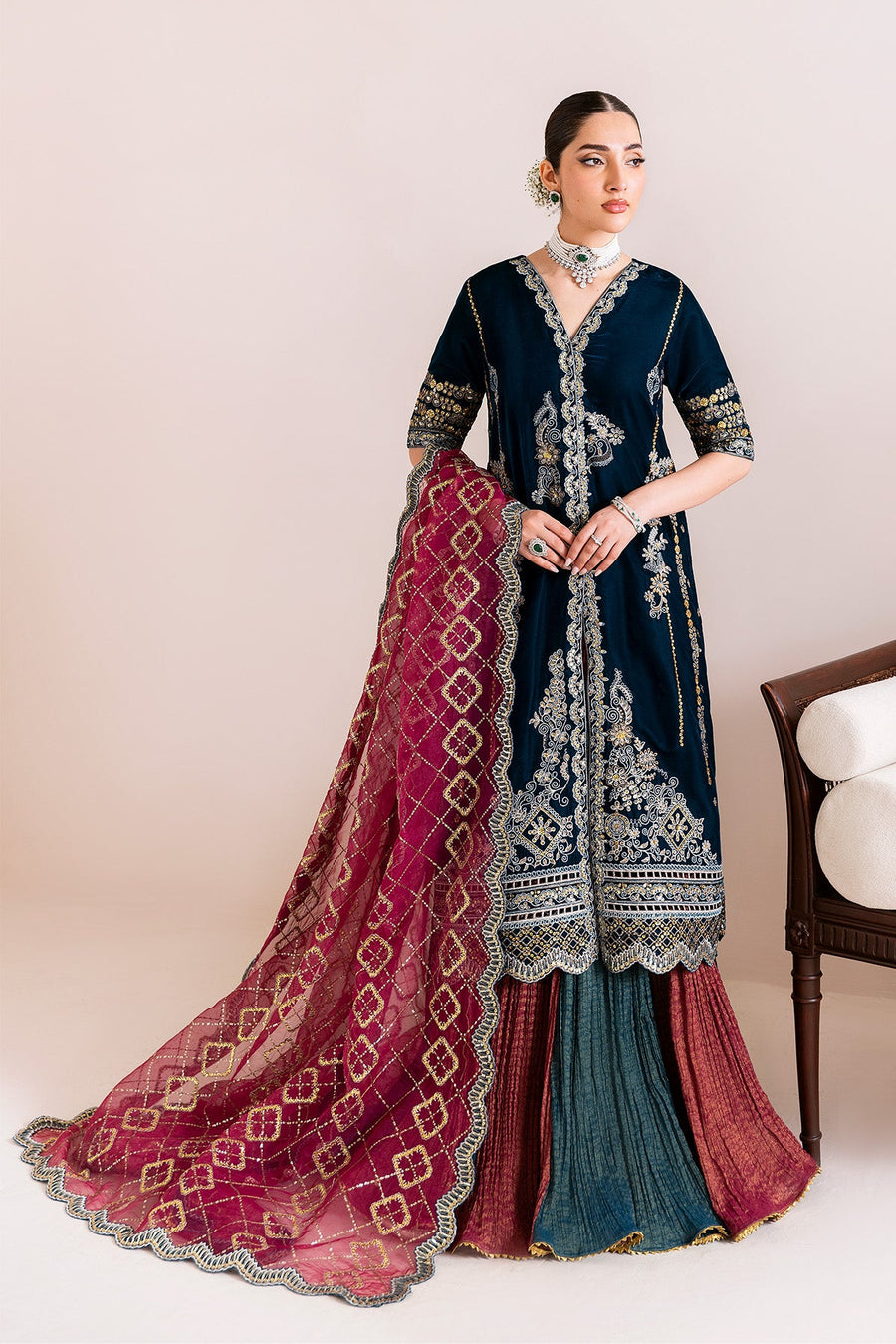 Alizeh Fashion Makhmal Embroidered Velvet Unstitched 3Pc Suit AF-VLT-2222-Mehroob