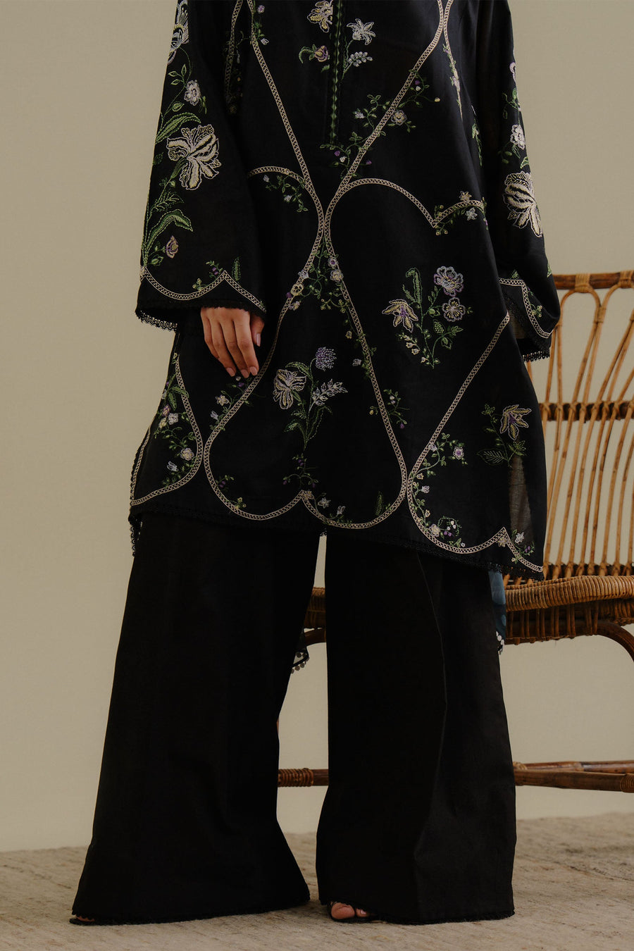 Coco by Zara Shahjahan Embroidered Lawn Unstitched 3Pc Suit 08A-TARA