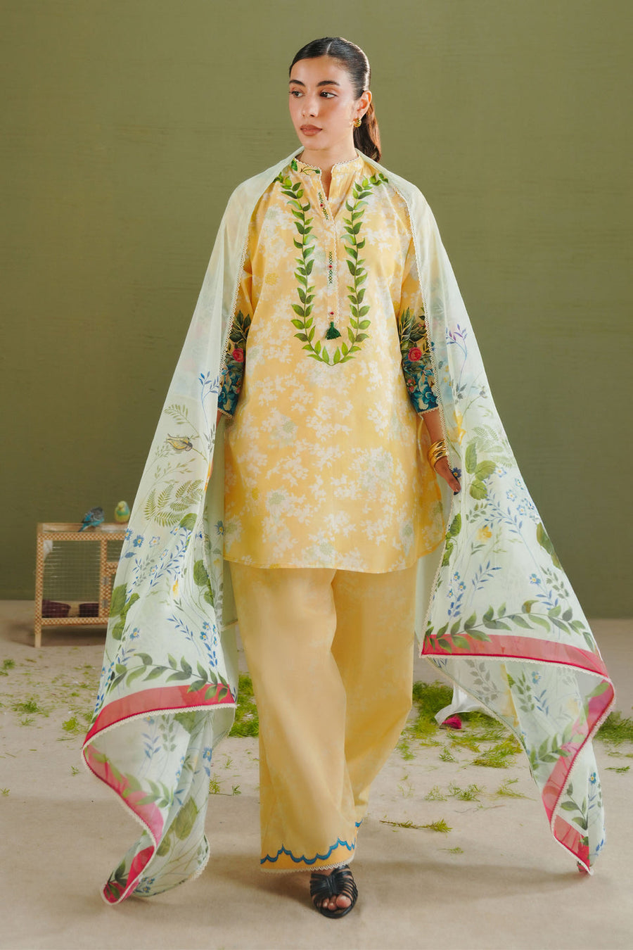 Coco by Zara Shahjahan Prints Unstitched Lawn 3Pc Suit D-08A Ayla