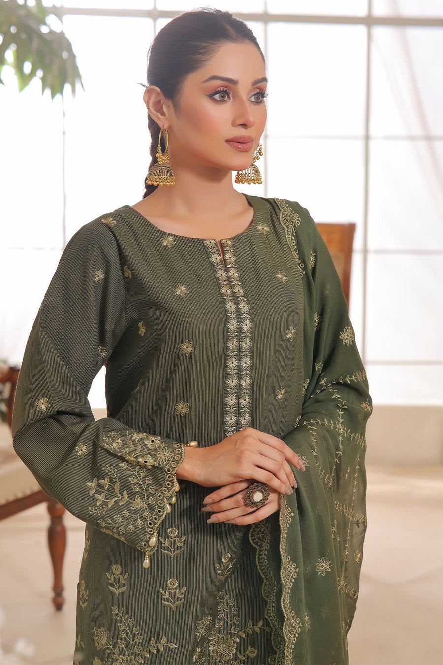 Safwa Aura Masuri Premium Embroidered Unstitched 3Pc Suit SUC-01