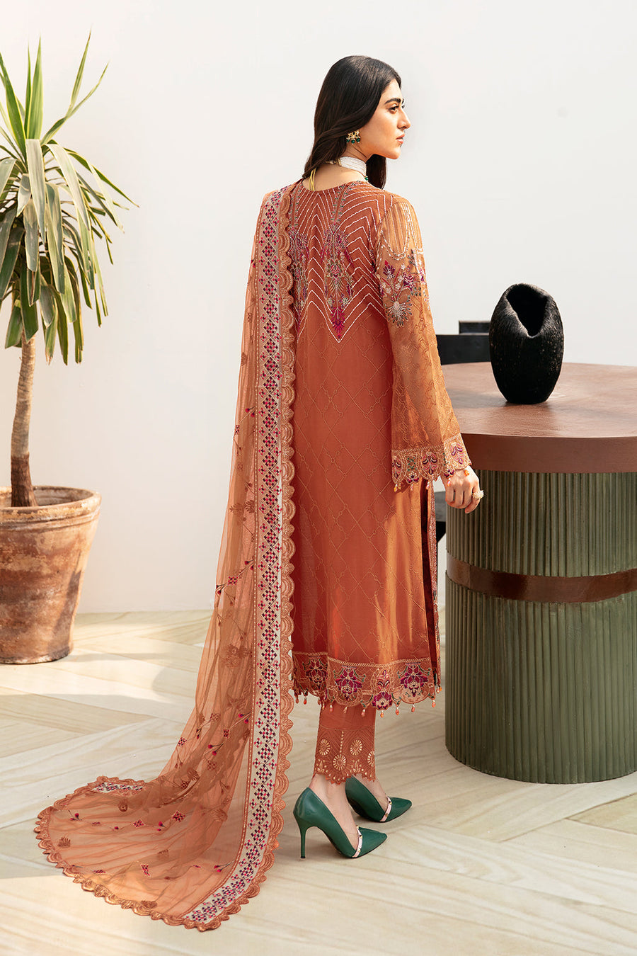 Ramsha Chevron Vol-08 Embroidered Chiffon Unstitched 3Pc Suit A-810
