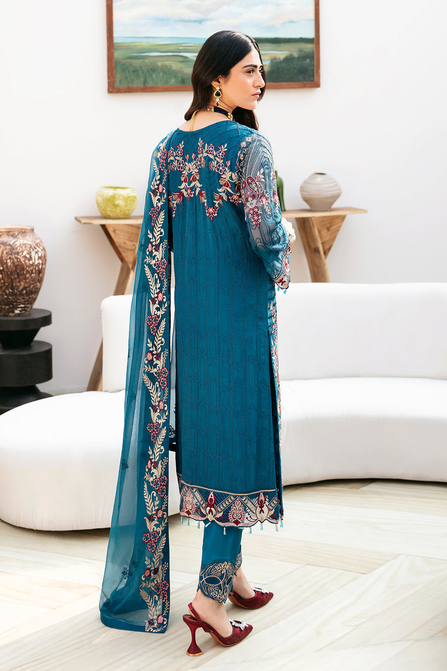 Ramsha Chevron Vol-08 Embroidered Chiffon Unstitched 3Pc Suit A-811