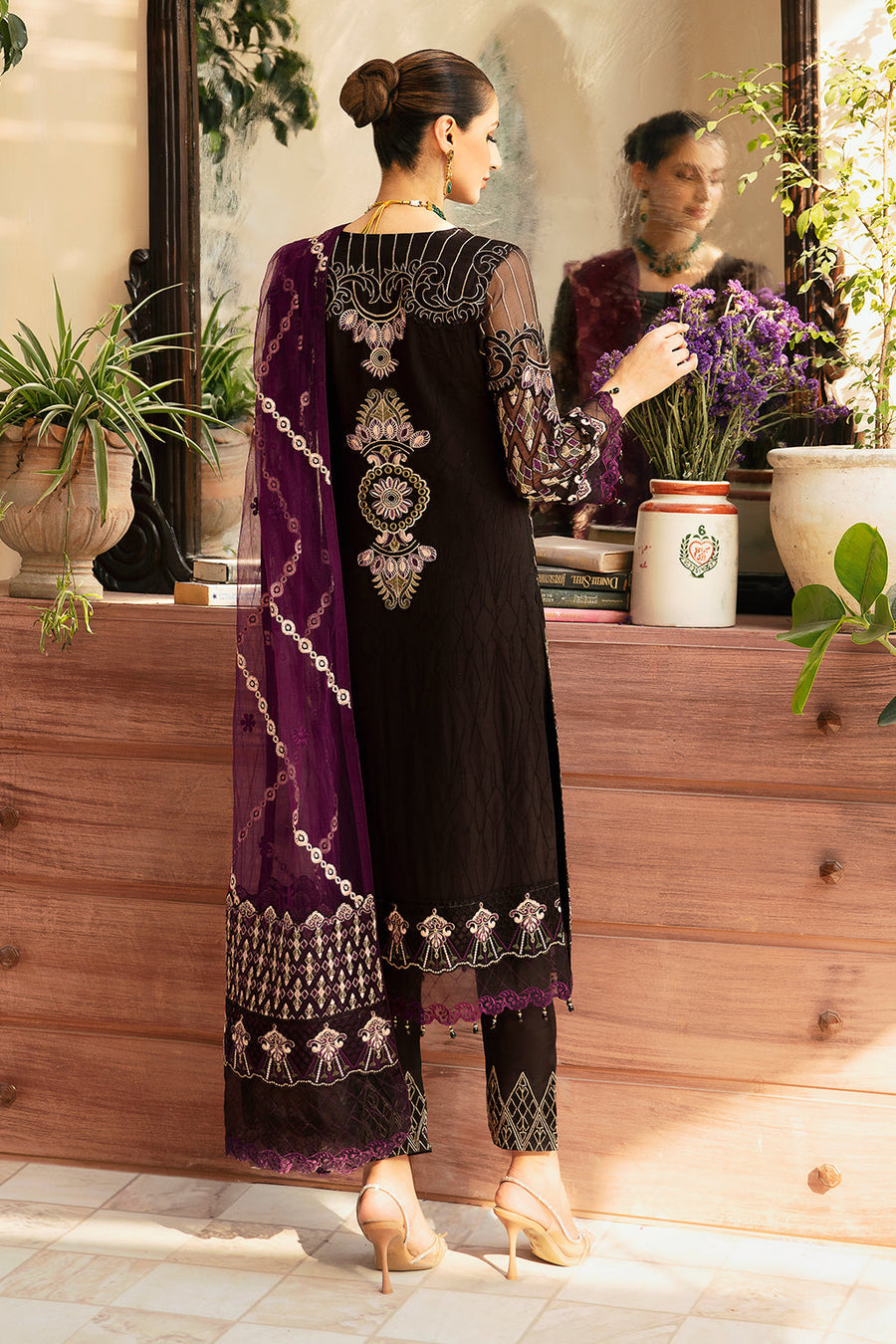 Ramsha Chevron Vol-09 Embroidered Chiffon Unstitched 3Pc Suit A-905